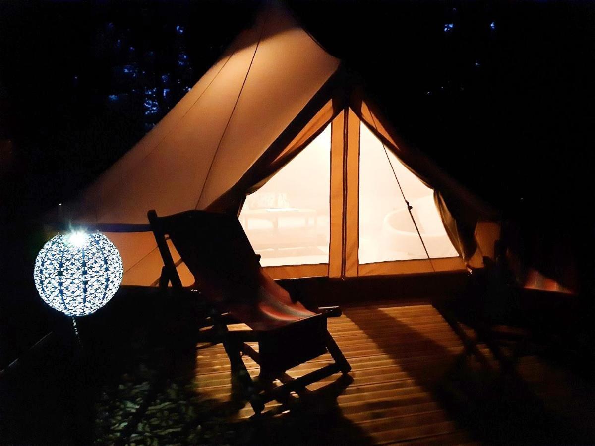 Camping Etang Du Camp Senergues 외부 사진